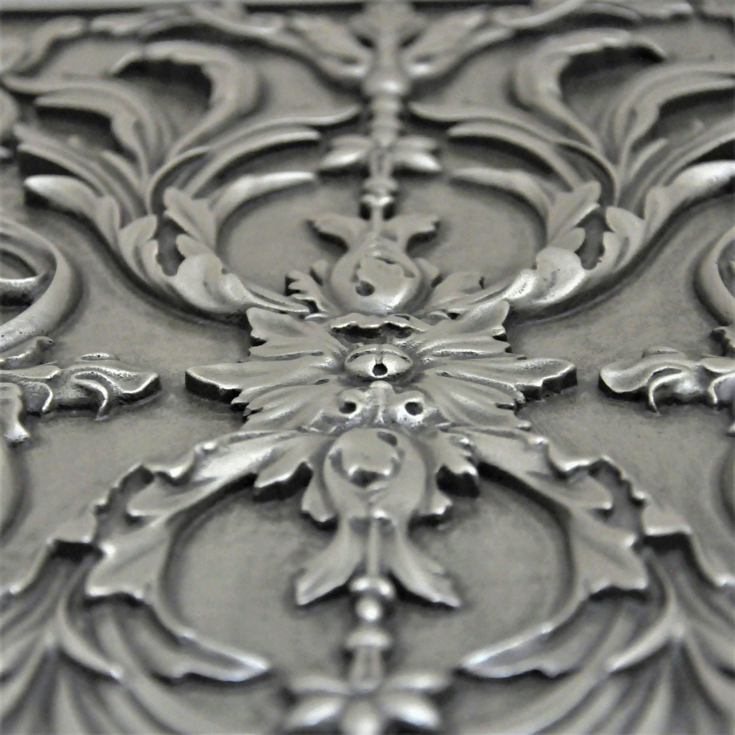Backsplash Tile for Kitchen and Fireplace Viola 12" x 18" Metal Mural Pewter Nickel