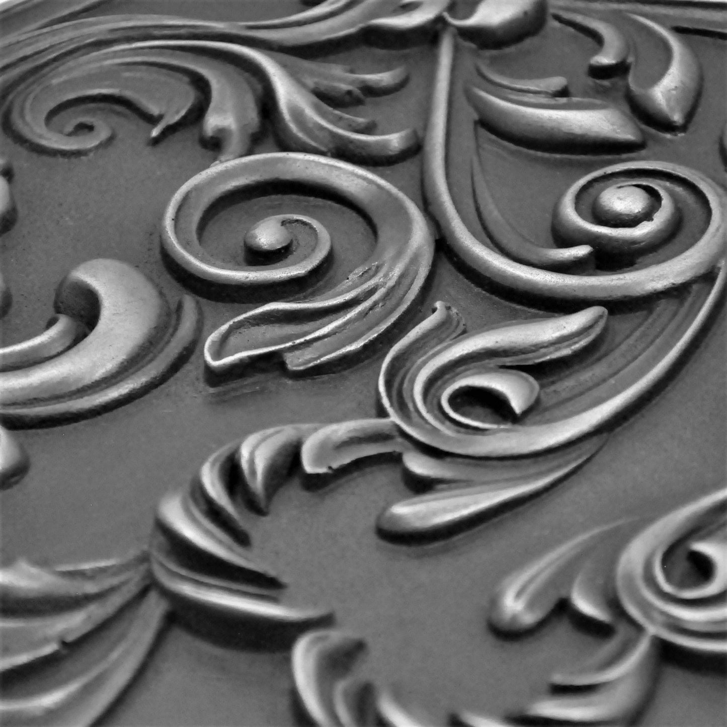 Backsplash Tile for Kitchen and Fireplace Cypress 16" x 24" Wrought Iron